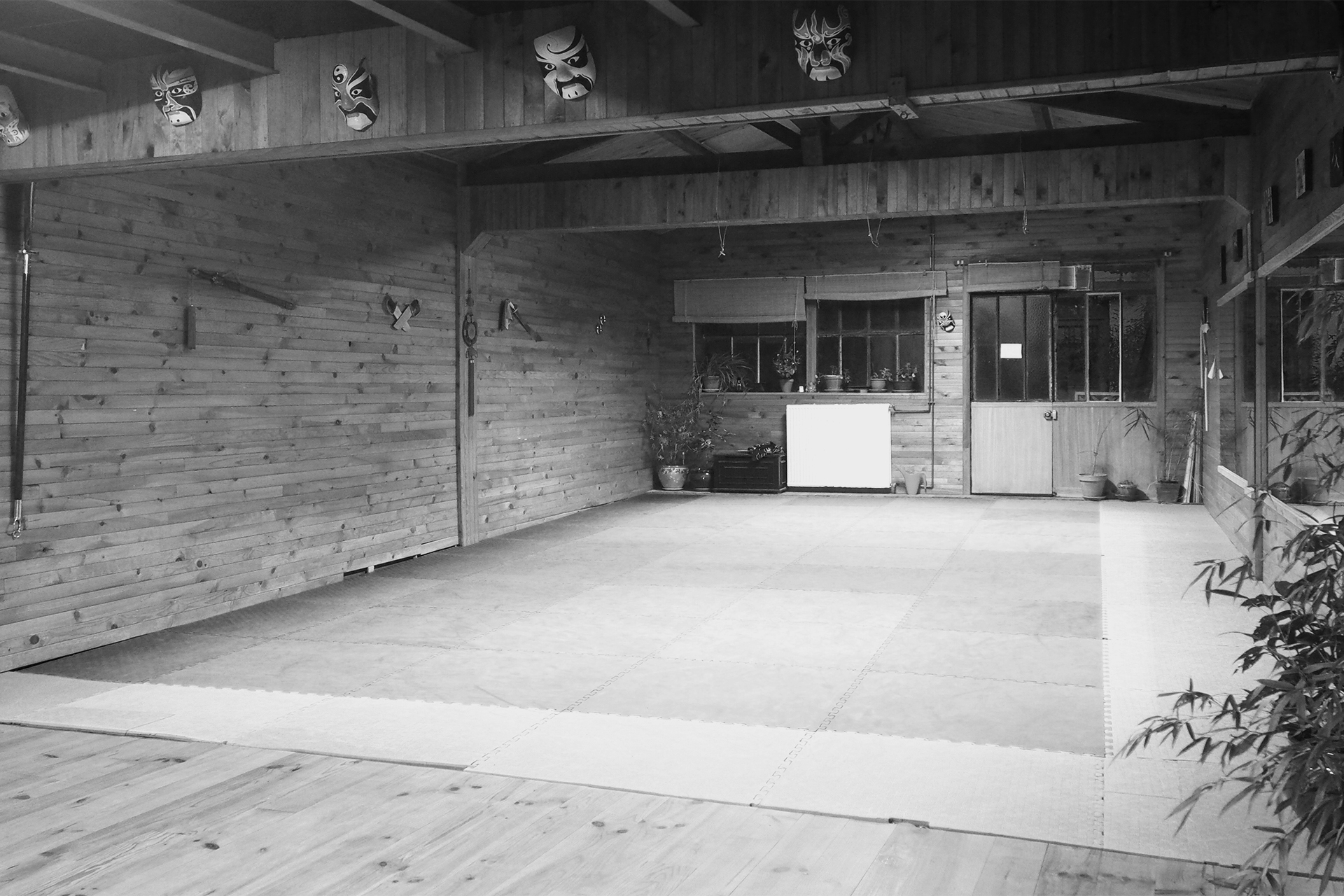 tatami-academie-de-wing-chun-traditionnel-toulouse-association-yimwingchun-location-de-salle-arts-martiaux-shiatsu-yoga-danse-theatre-cirque-conference-seminaire-2018 tatami-academie-de-wing-chun-traditionnel-toulouse-association-yimwingchun-location-de-salle-arts-martiaux-shiatsu-yoga-danse-theatre-cirque-conference-seminaire-2018
