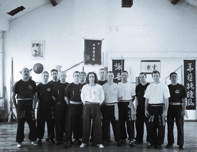 sifu-stephane-serror-groupe-instructeur-academie-de-sifu-didier-beddar-2006-wing-chun-kung-fu-paris-toulouse-adwct