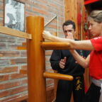 femme pratiquant le wing chun kung fu à toulouse